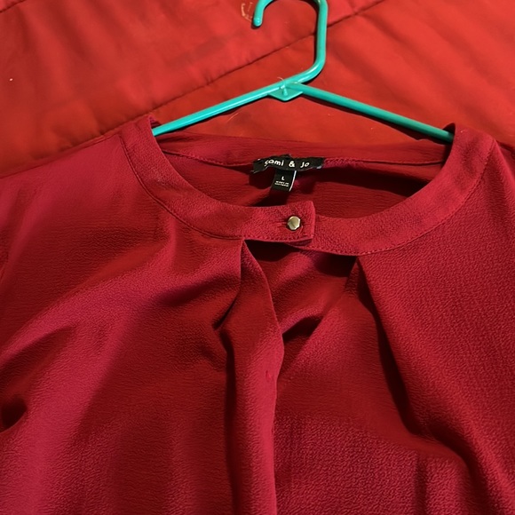 Sami & Jo flaired sleeves top - Picture 3 of 3